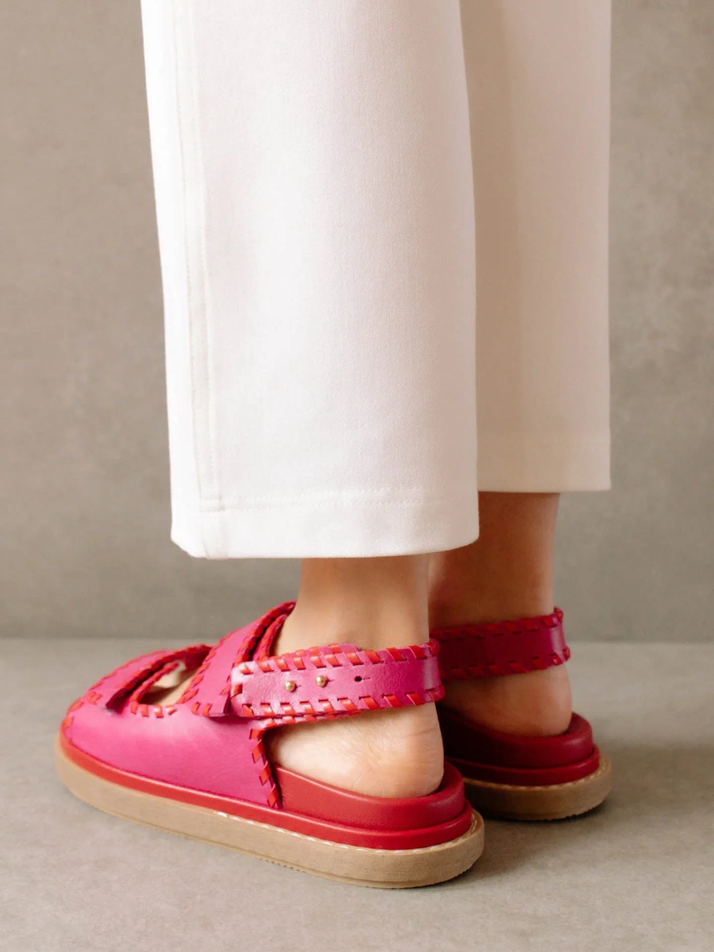 BARREL - LIPSTICK RED MAGENTA