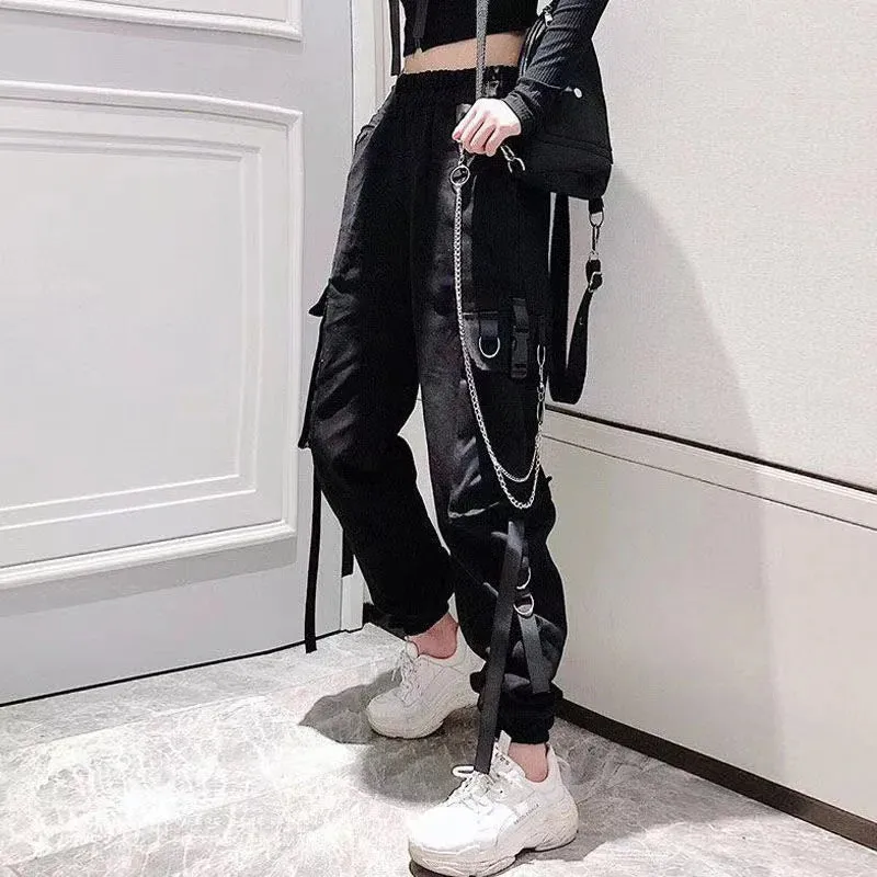Streetwear Black Cargo Pants with Chain Accessory - Women's Y2K Fashion